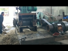 Hoogdrukrolbalpers voor het pelletiveren van cokechip