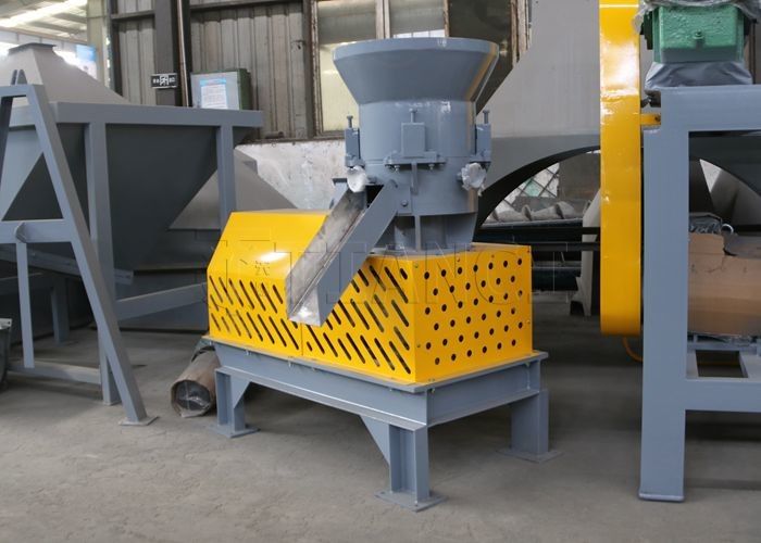 Productielijn voor bentonietgranulaat DAP-mestmachine voor het maken van platte granulaatproductielijn