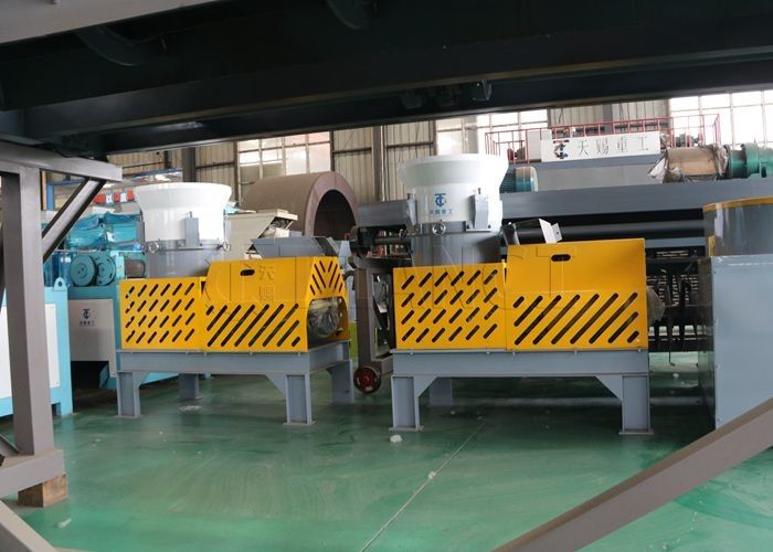 Oblate Vorm Granule Productielijn Vlakke-pers Granulatie Lijn voor Grootschalige Productie