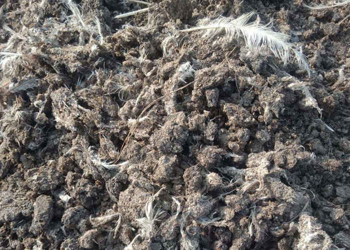 Organische mest fermentatie compostmachine crawler type voor aërobe ontbinding van grondhoop