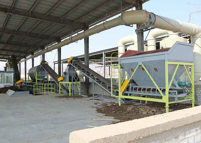 Productielijn voor mest op de boerderij Productielijn voor biologische meststoffen in poeder