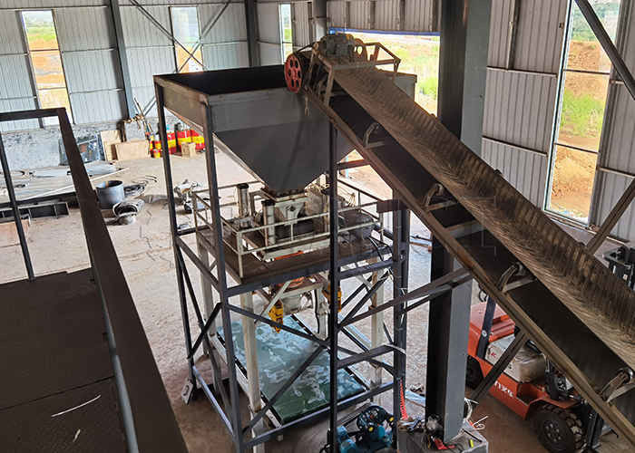 Korrelgrootte 2-10mm Compound Meststoffen Productielijn met Dubbele Roller Extrusie Granulator