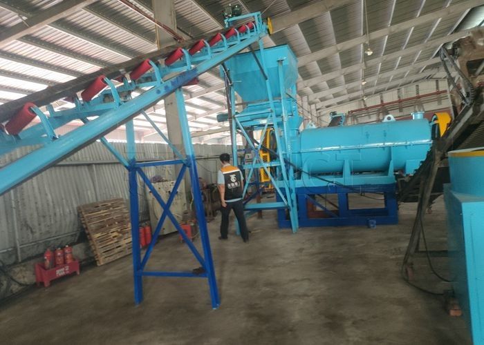 ISO9001 Chicken Manure Pellet Machine Productielijn van meststoffen voor het maken van korrels