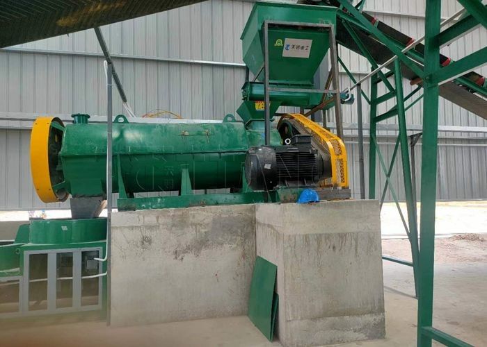 ISO9001 Chicken Manure Pellet Machine Productielijn van meststoffen voor het maken van korrels