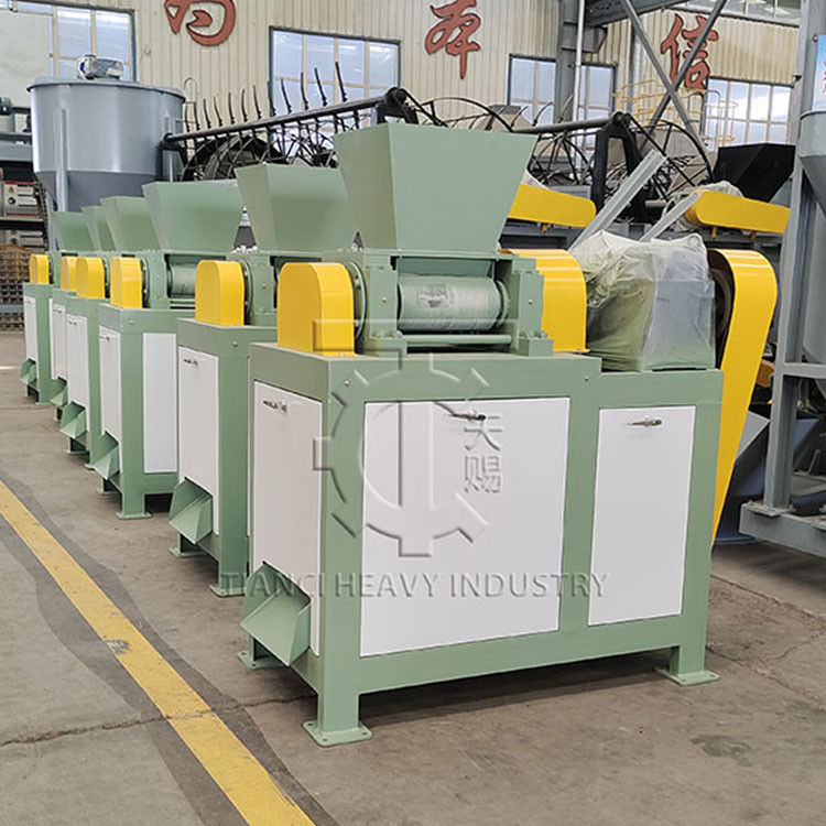 Dry Powder Double Roller Granulator Ammoniumsulfaat Granulatieapparatuur meststof Granule Maker