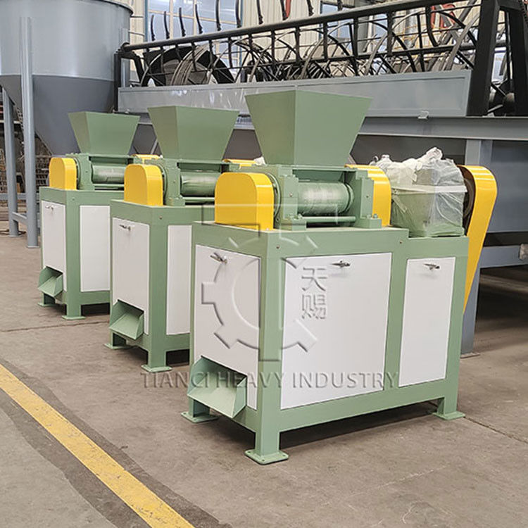 Dry Roll Press Granulator Machine voor MOP meststof Niet-drogende granulerende machine
